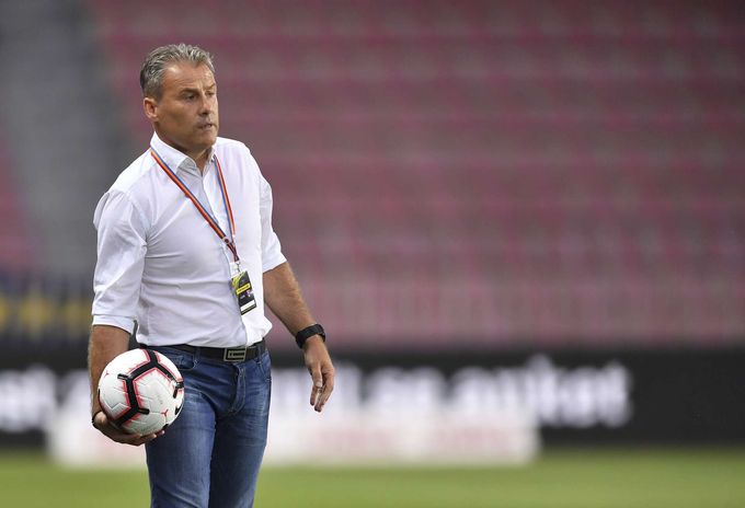 Po jednáních s Baníkem nová šance. Kouče Hapala chce Slask Wroclaw Po jednáních s Baníkem nová šance. Kouče Hapala chce Slask Wroclaw