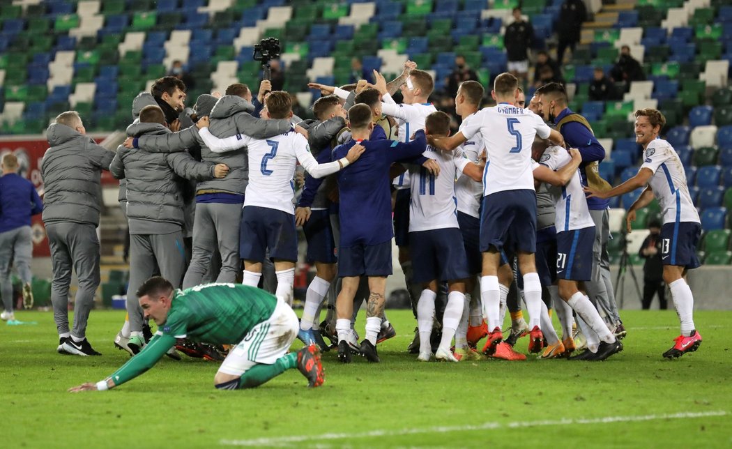 Fotbalisté Slovenska si zahrají na EURO 2021. Postup vybojovali výhrou 2:1 po prodloužení v Severním Irsku