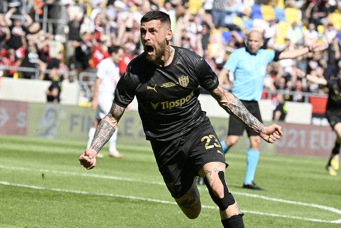 Český záložník Erik Daniel na vlastní žádost předčasně končí ve Spartaku Trnava Český záložník Erik Daniel na vlastní žádost předčasně končí ve Spartaku Trnava