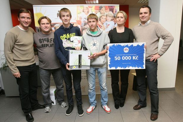 Cenný snímek s Vladimírem Šmicrem Cenný snímek s Vladimírem Šmicrem