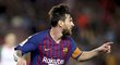 Lionel Messi se raduje z trefy do sítě Alavese
