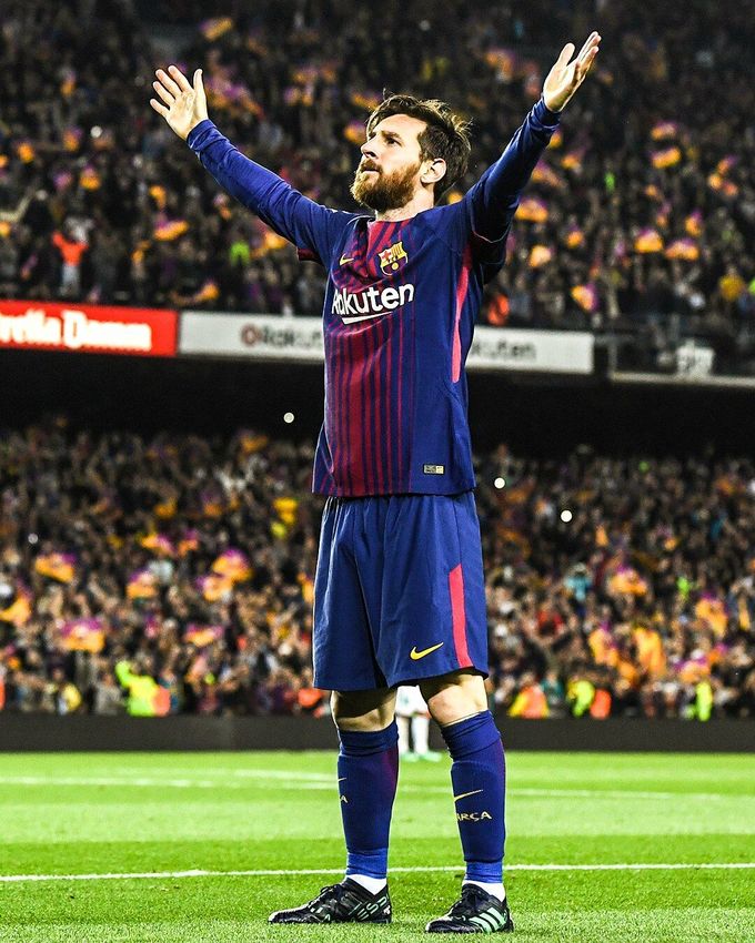 Messi se vrátí do Barcelony... v bronzu. Klub chystá legendě sochu před stadionem Messi se vrátí do Barcelony... v bronzu. Klub chystá legendě sochu před stadionem