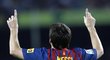 Messi slaví jednu ze svých tří tref
