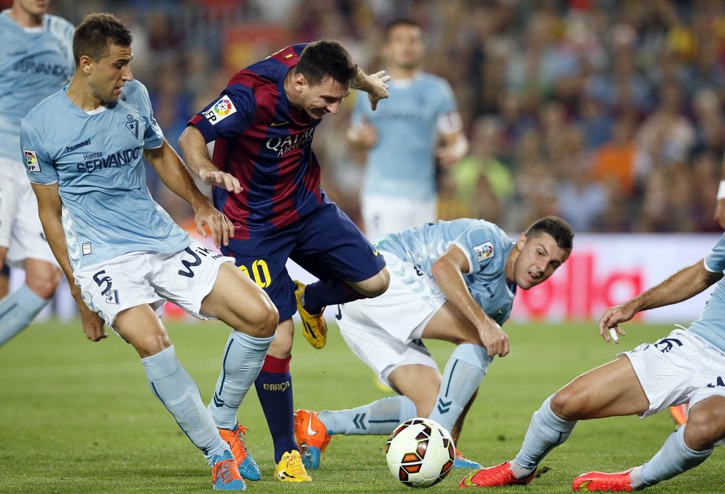 Messi v obležení. Hvězdu Barcelony střežili obránci Eibaru seč mohli, přesto si Argentinec připsal gól a asistenci