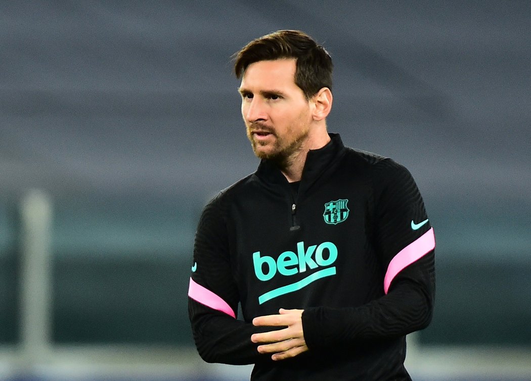 Argentinský útočník Barcelony Lionel Messi během rozcvičky před utkáním