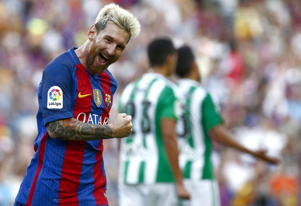 Lionel Messi pomohl k drtivé výhře Barcelony nad Betisem dvěma góly