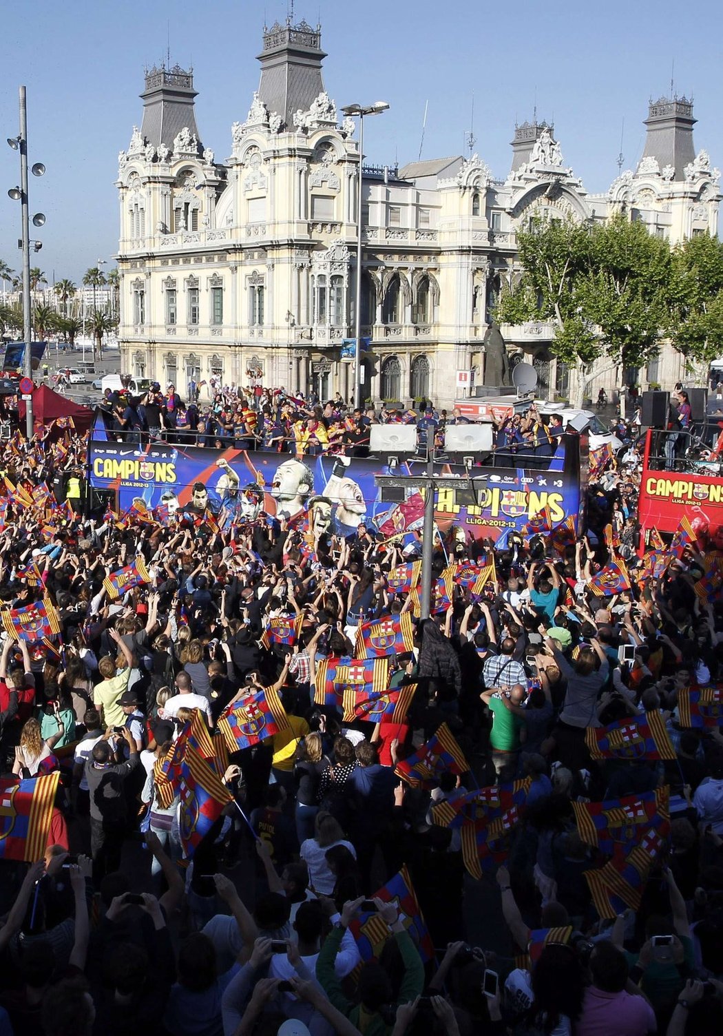 Barcelona minulou sezonu slavila ligový titul. Kdo ji ale povede za úspěchy v nové sezoně?