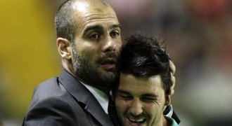 Zůstávám. Vést Barcu je pocta, říká Guardiola