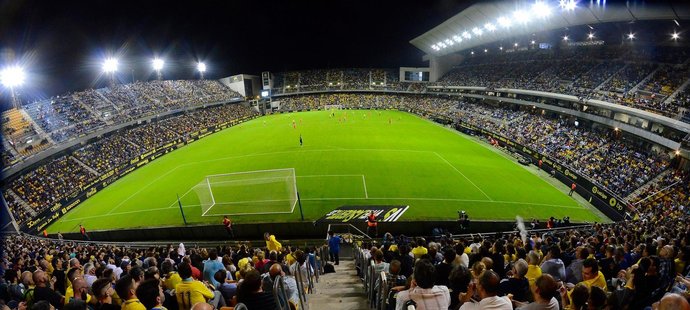 Stadion v Cádizu čeká přejmenování