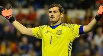 Legendární Casillas oficiálně ukončil kariéru. Vyhrál MS, EURO i LM