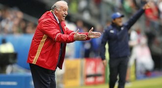 Španělé jsou po nevydařeném EURO bez trenéra. Del Bosque skončil