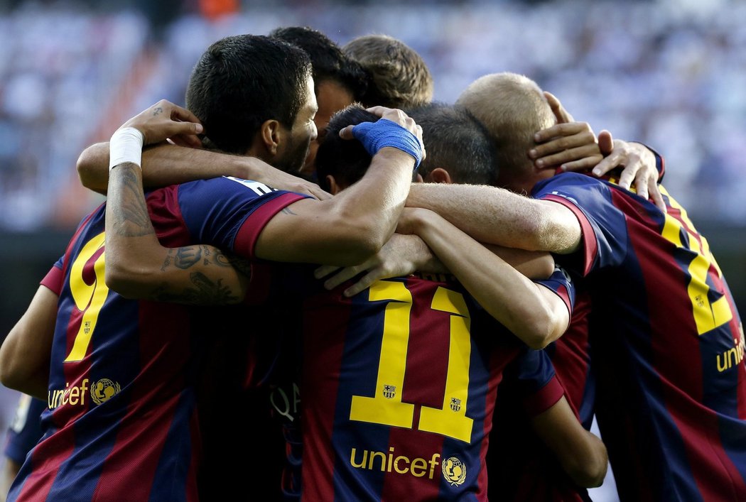 Radost hráčů Barcelony byla po rychlé Neymarově trefě velká