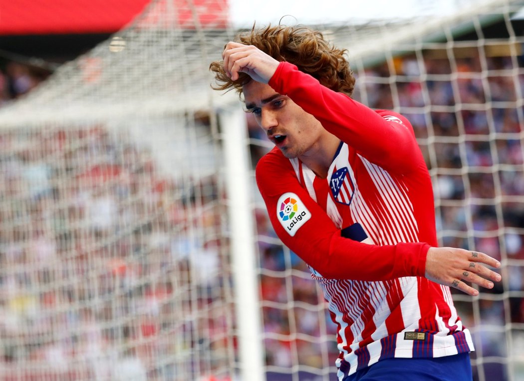 Antoine Griezmann po zmařené šanci v duelu s Realem Valladolid