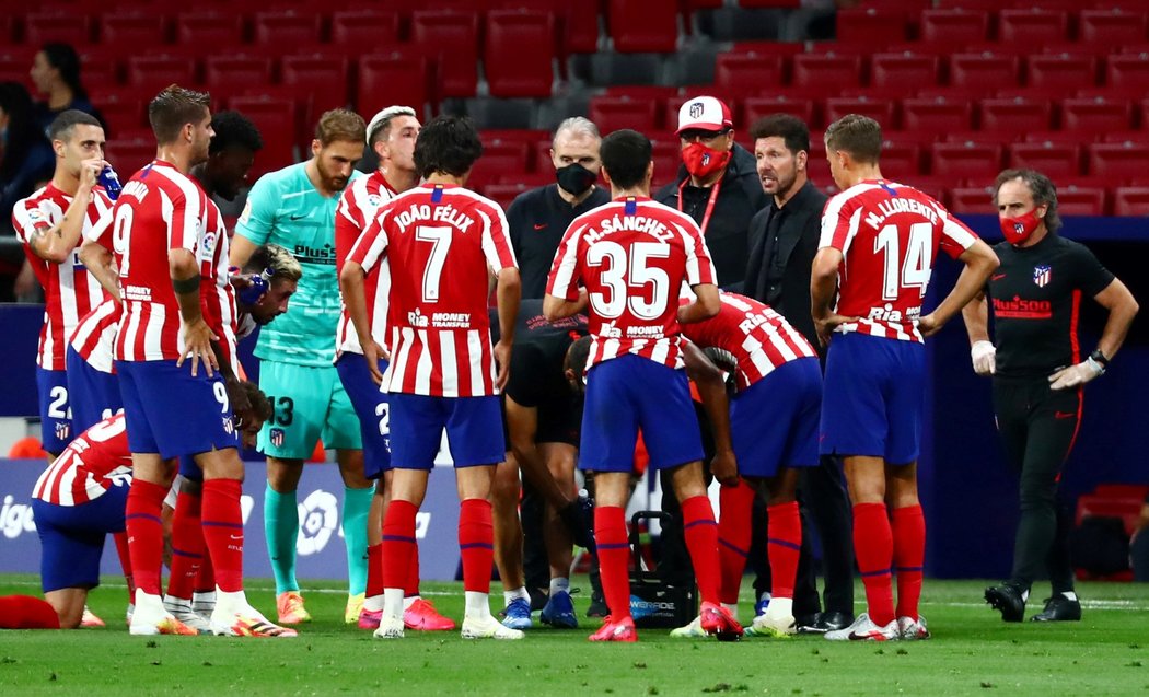 Fotbalisté Atlétika Madrid v utkání proti Realu Valladolid