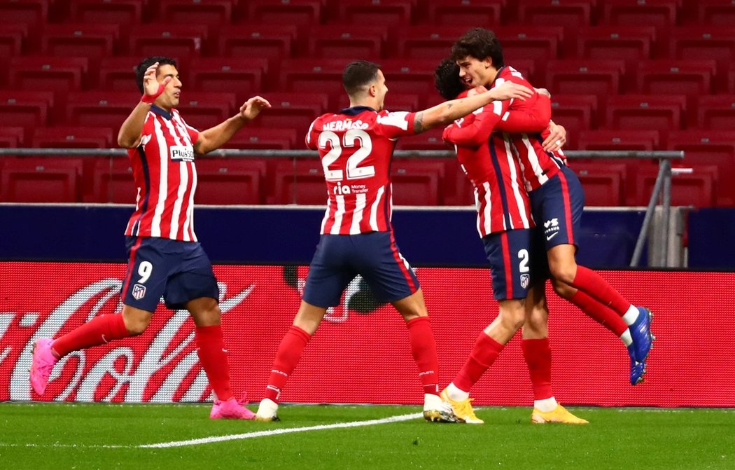 Fotbalisté Atlética Madrid zdolali Cádiz 4:0 a zůstávají jediným neporaženým týmem španělské ligy.