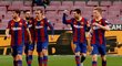 Fotbalisté Barcelony ve chvíli, kdy se proti Granadě dostali do vedení
