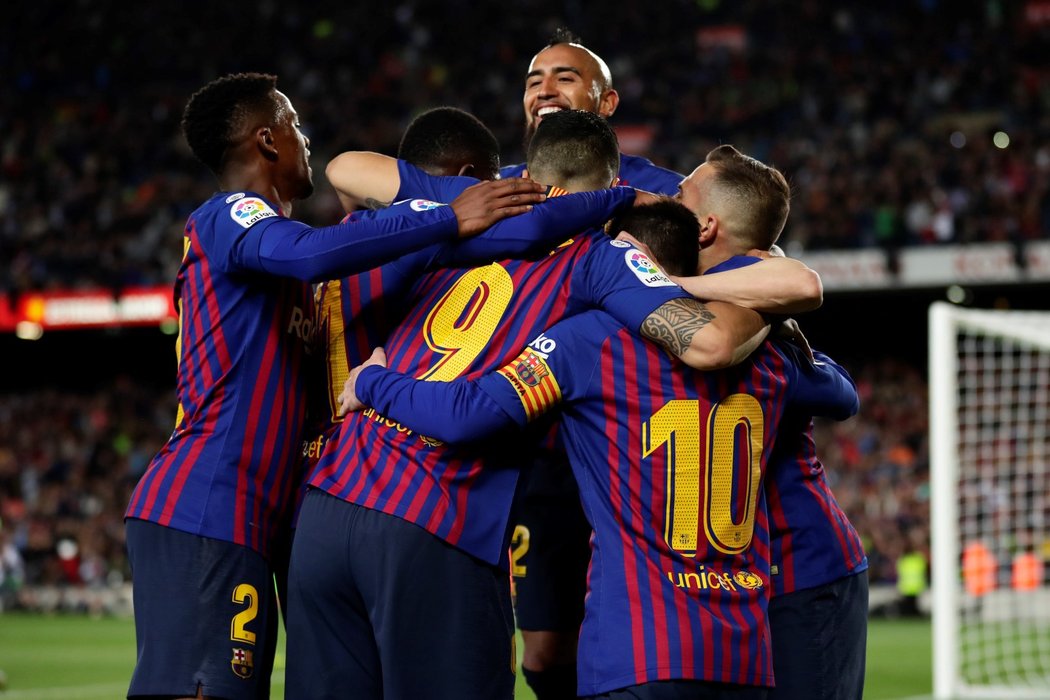 Hvězdný kanonýr Lionel Messi slaví gól do sítě Levante, jímž rozhodl celý duel