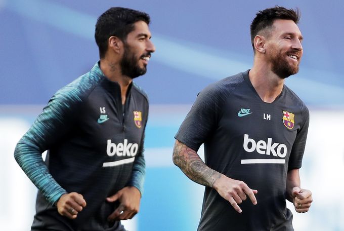 Messi si kopl do Barcy kvůli Suárezovi: To si nezasloužíš! Ozval se i Neymar Messi si kopl do Barcy kvůli Suárezovi: To si nezasloužíš! Ozval se i Neymar