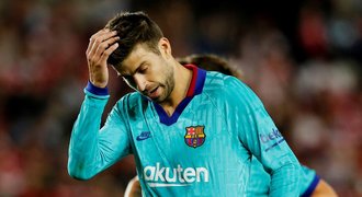 Tápe Barcelona kvůli cestování? Piqué: Moc jsme toho nenatrénovali