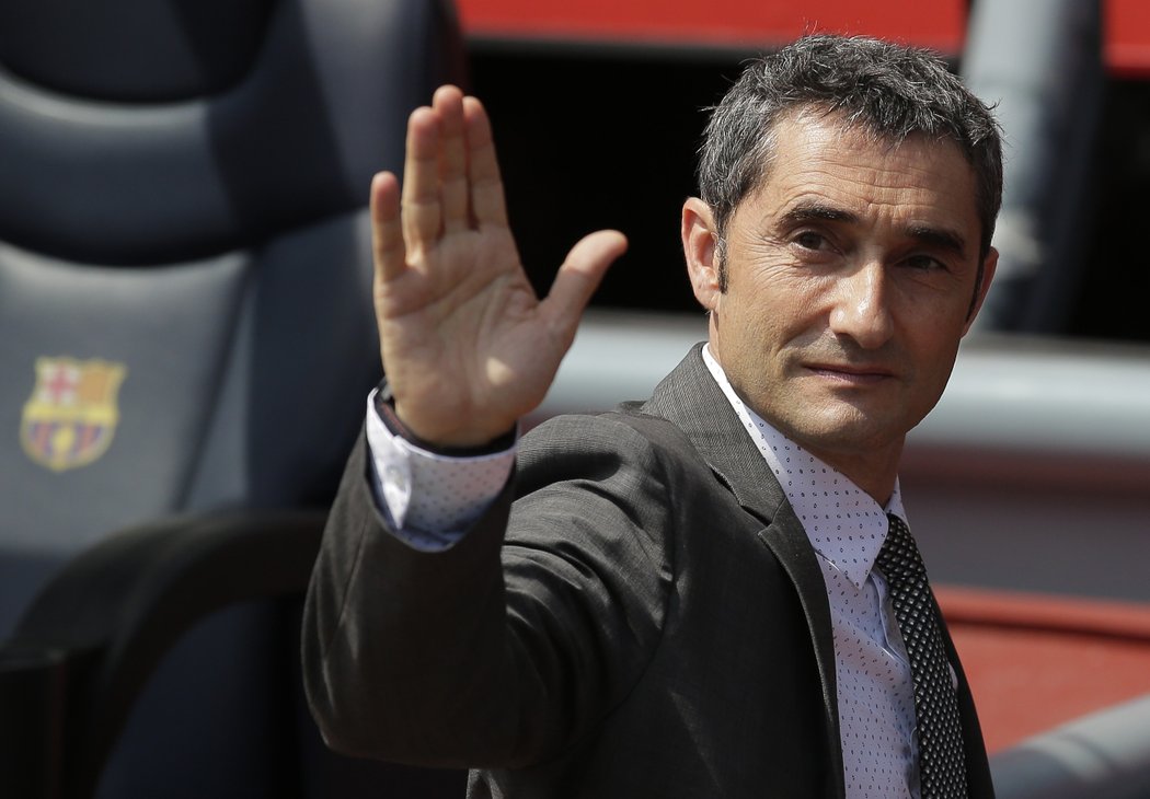 Někteří pochybují o tom, že Ernesto Valverde hvězdy Barcelony zvládne