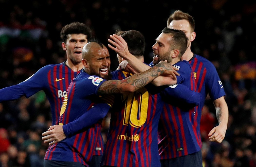 Fotbalisté Barcelony remizovali s Valencií 2:2