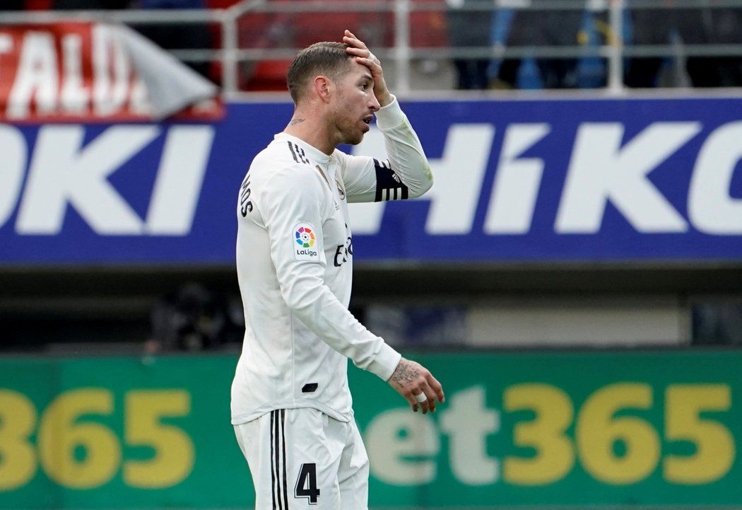 Kapitán Realu Madrid Sergio Ramos během prohraného zápasu s Eibarem