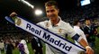 Cristiano Ronaldo slaví vítězství v Málaze a zisk titulu pro Real po pěti letech