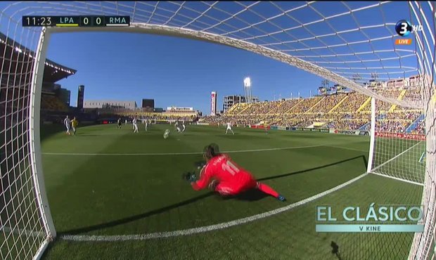 Las Palmas - Real Madrid: Střelu domácího Haliloviče v pohodě vyrazil gólman Keylor Navas