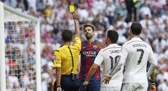 Piqué zpochybňuje penaltu pro Real: Moje ruka byla nastřelená!