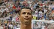 Cristiano Ronaldo před zápasem s Levante zapózoval se Zlatou kopačkou. Pak dal gól a stal se s 324 brankami novým rekordmanem Realu Madrid v počtu vstřelených gólů. Bílý balet vyhrál nad Levante 3:0.