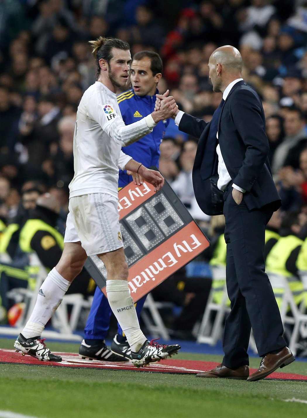 Gareth Bale se blýskl proti La Coruně hattrickem. Díky němu mohl být spokojený i trenér Realu Madrid Zinedine Zidane. Real Madrid vyhrál 5:0.