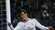 Gareth Bale slaví svůj gól v síti týmu Rayo Vallecano v ligovém utkání, které vyhrál Real Madrid 5:0