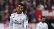 To snad není možné. Cristiano Ronaldo a jeho Real Madrid dostali v derby od Atlétika pořádně nařezáno. Po porážce 0:4 přišel na trénink týmu i naštvaný prezident klubu Florentino Pérez