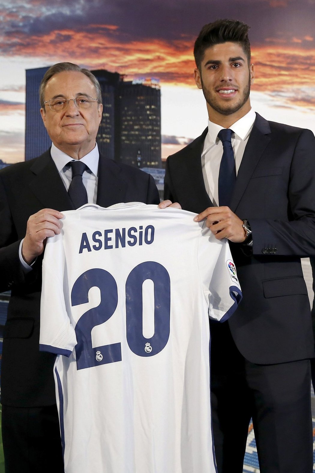 Prezident Realu Florentino Pérez a Marco Asensio