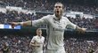 Gareth Bale oslavuje svůj návrat po zranění. Proti Espanyolu nastoupil jako střídající hráč a hned vstřelil gól