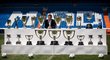 Iker Casillas a trofeje, které získal s Realem.