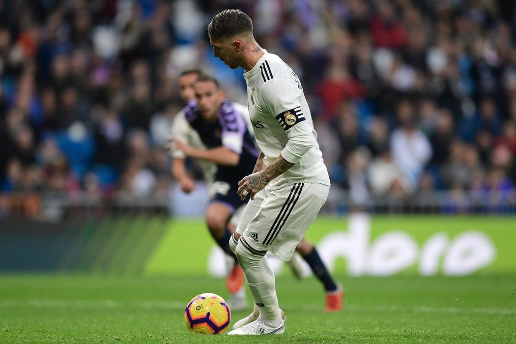 Kapitán Realu Sergio Ramos kope penalty po vzoru Antonína Panenky