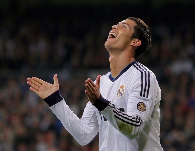 Zlatý míč? Hlasoval bych sám pro sebe, prozradil Ronaldo Zlatý míč? Hlasoval bych sám pro sebe, prozradil Ronaldo