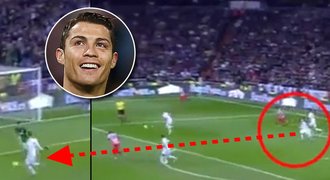 VIDEO: Bolte, třes se! Ronaldo profičel hřištěm za deset sekund