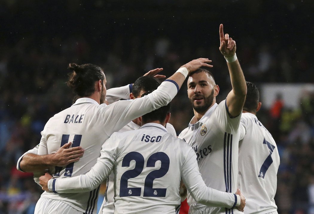 Real Madrid vede španělskou ligu a dosud nepoznal pocit porážky