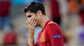 Španělsko hledá střelce! Obléhání bez gólu, Moratu vypískali vlastní fanoušci