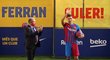 Španělský útočník Ferran Torres, nová posila Barcelony