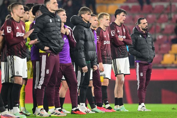 Sparta - Baník 0:2. Pražané končí v MOL Cupu! Hrdina Budínský i gól Smithe Sparta - Baník 0:2. Pražané končí v MOL Cupu! Hrdina Budínský i gól Smithe