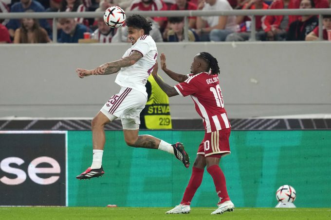 ONLINE: Olympiakos - Sparta 0:0. První šance Letenských po půli, Macek netrefil bránu ONLINE: Olympiakos - Sparta 0:0. První šance Letenských po půli, Macek netrefil bránu