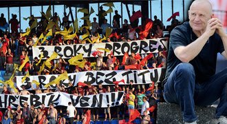 Kritika i podpora. Ultras Sparty se sešli s Hřebíkem, vedením a hráči