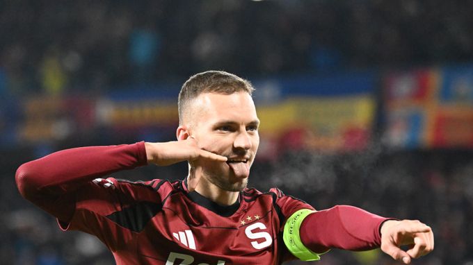 Dvougólový Haraslín: Kotník se mi prohnul, spěchám na regeneraci. Penalta? Věřil jsem si Dvougólový Haraslín: Kotník se mi prohnul, spěchám na regeneraci. Penalta? Věřil jsem si