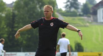 Asistent má po CSKA trest, Ščasný se diví: Neumí anglicky, tak za co?!