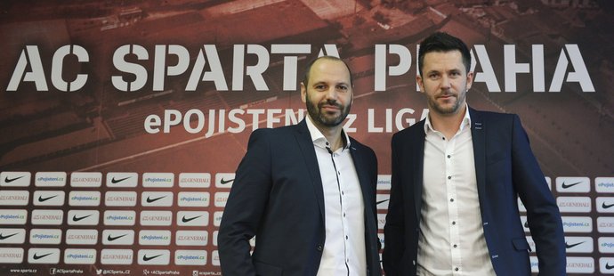 Zleva nový hlavní trenér Sparty Tomáš Požár a první asistent David Holoubek