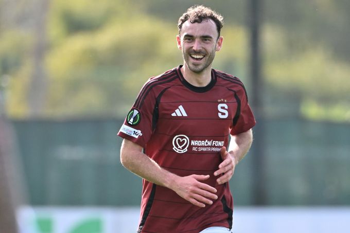 Posila Sparty z West Hamu v akci: levačku neukázal, některé zvěsti však potvrdil Posila Sparty z West Hamu v akci: levačku neukázal, některé zvěsti však potvrdil