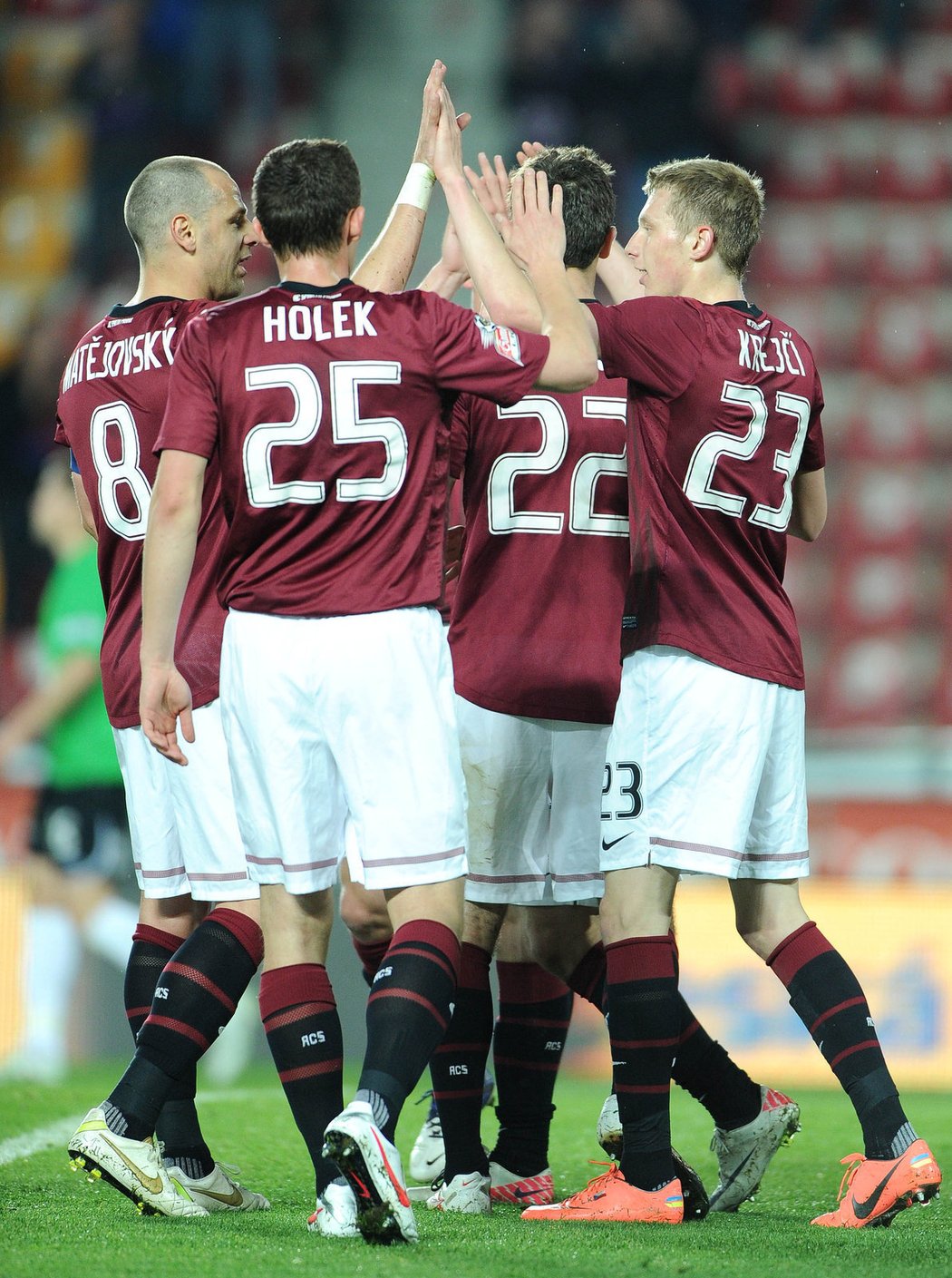 Je to tam! Sparta v prvním semifinále Poháru České pošty porazila Jablonec 1:0, o výsledku rozhodl jedinou brankou mladík Krejčí